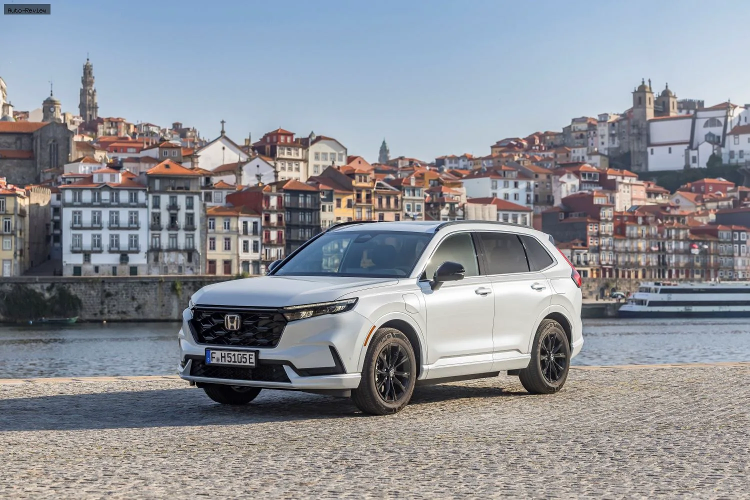 Honda CR-V CR-V VI 2.0 i-MMD (184 лс) e:PHEV e-CVT 2023 -