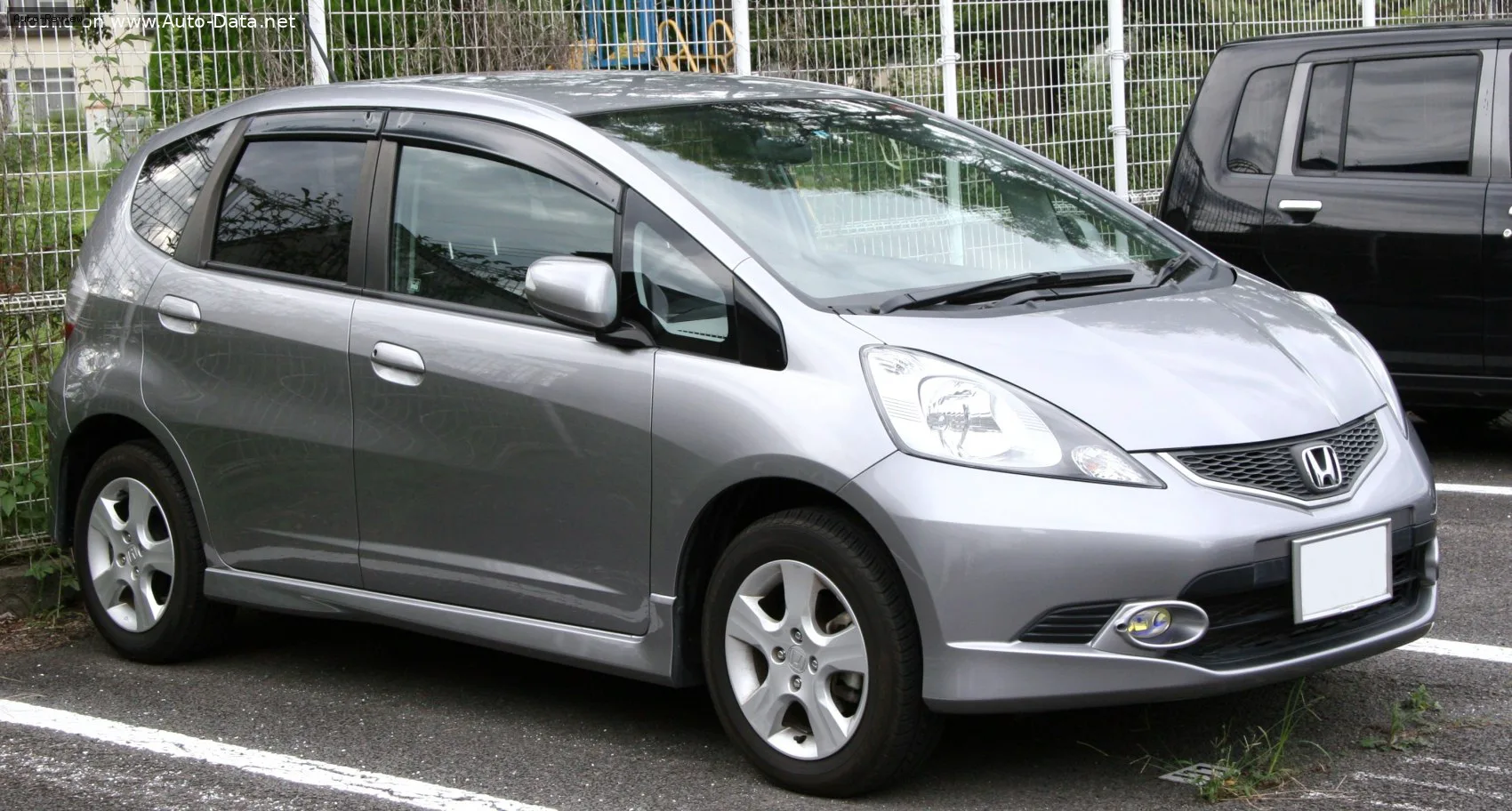 Honda FIT Fit II 1.5 (117 лс) Automatic 2009 - 2012