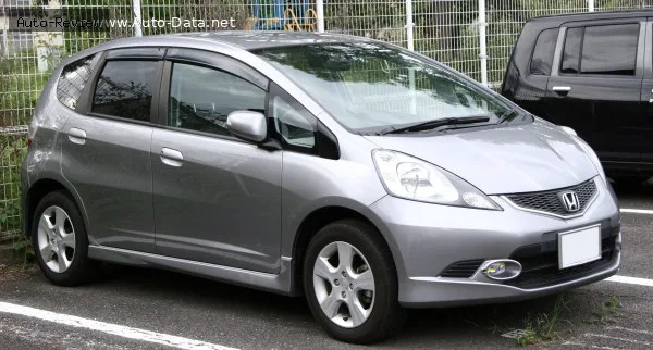 Honda FIT Fit II 1.5 (117 лс) Automatic 2009 - 2012 — фото 2