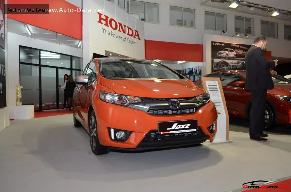 Honda Jazz Jazz III 1.3 i-VTEC (102 лс) Automatic 2015 - 2017 — фото 2
