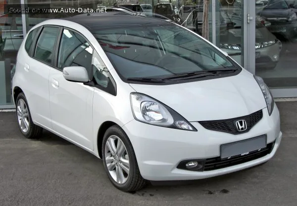 Honda Jazz Jazz II 1.4 (100 лс) 2008 - 2011 — фото 2