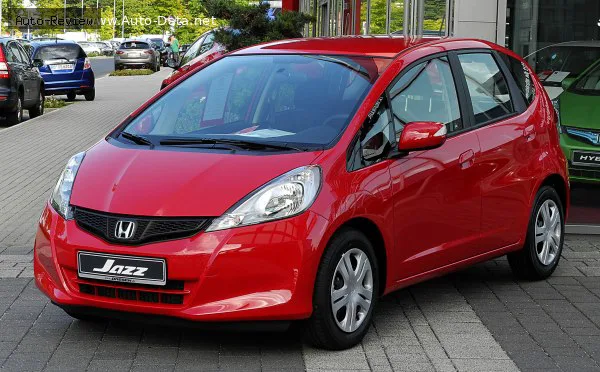 Honda Jazz Jazz II (facelift 2011) 1.4 i-VTEC (99 лс) 2011 - 2015 — фото 2