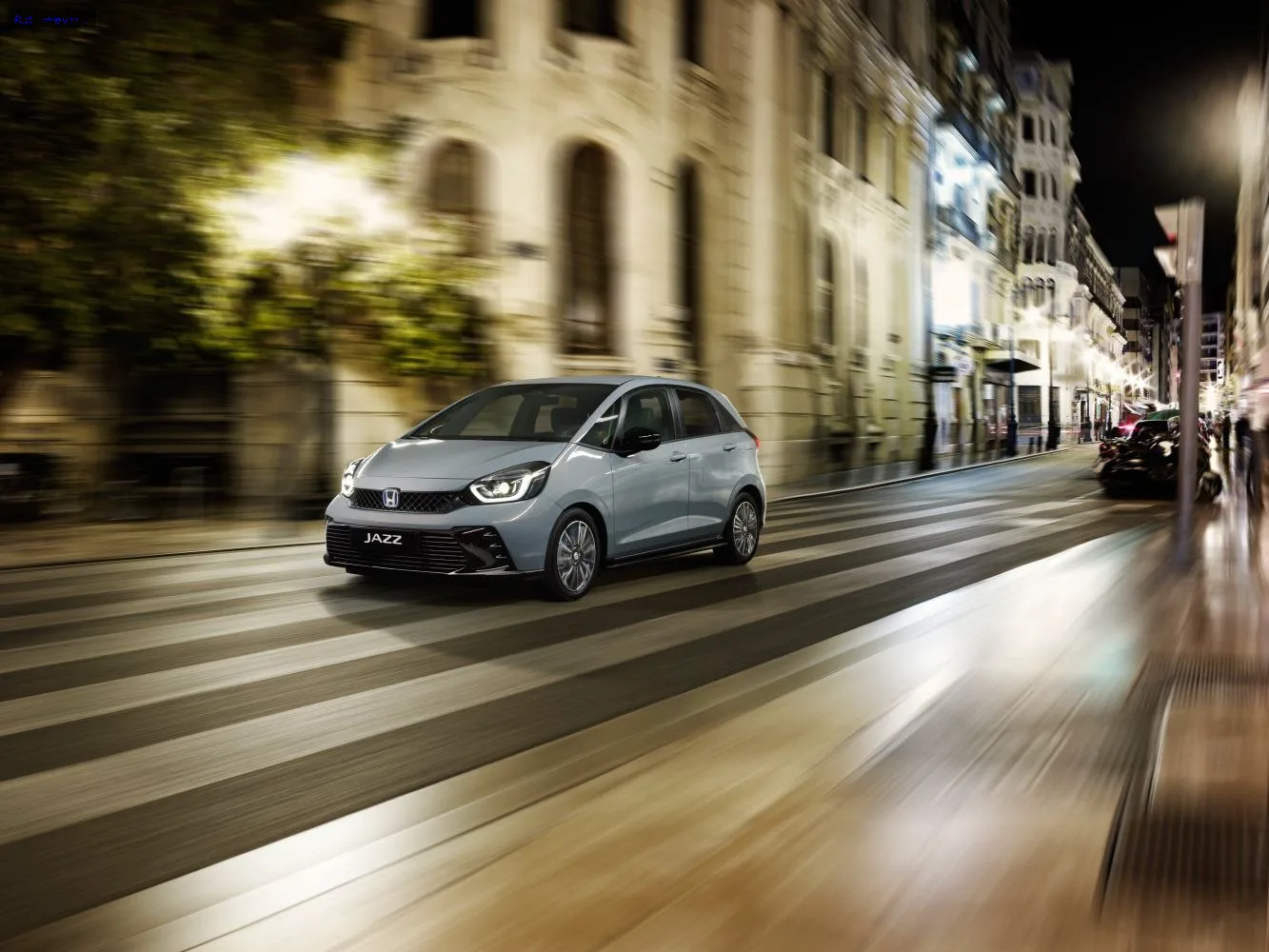 Honda Jazz Jazz IV (facelift 2023) 1.5 i-MMD (122 лс) e:HEV e-CVT 2023 -