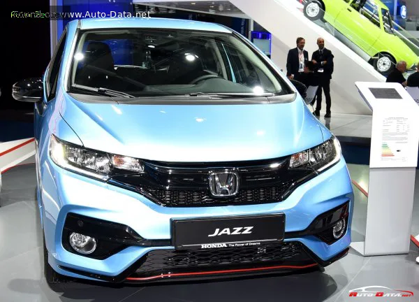 Honda Jazz Jazz III (facelift 2017) 1.5 i-VTEC (130 лс) CVT 2018 - 2020 — фото 2