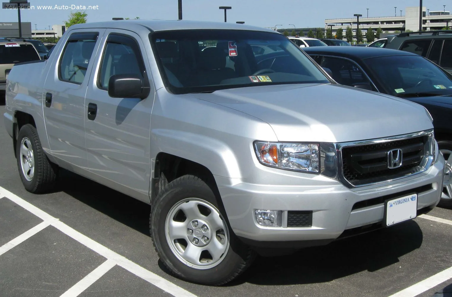 Honda Ridgeline Ridgeline I (facelift 2009) 3.5 V6 24V (250 лс) 4WD Automatic 2009 - 2014