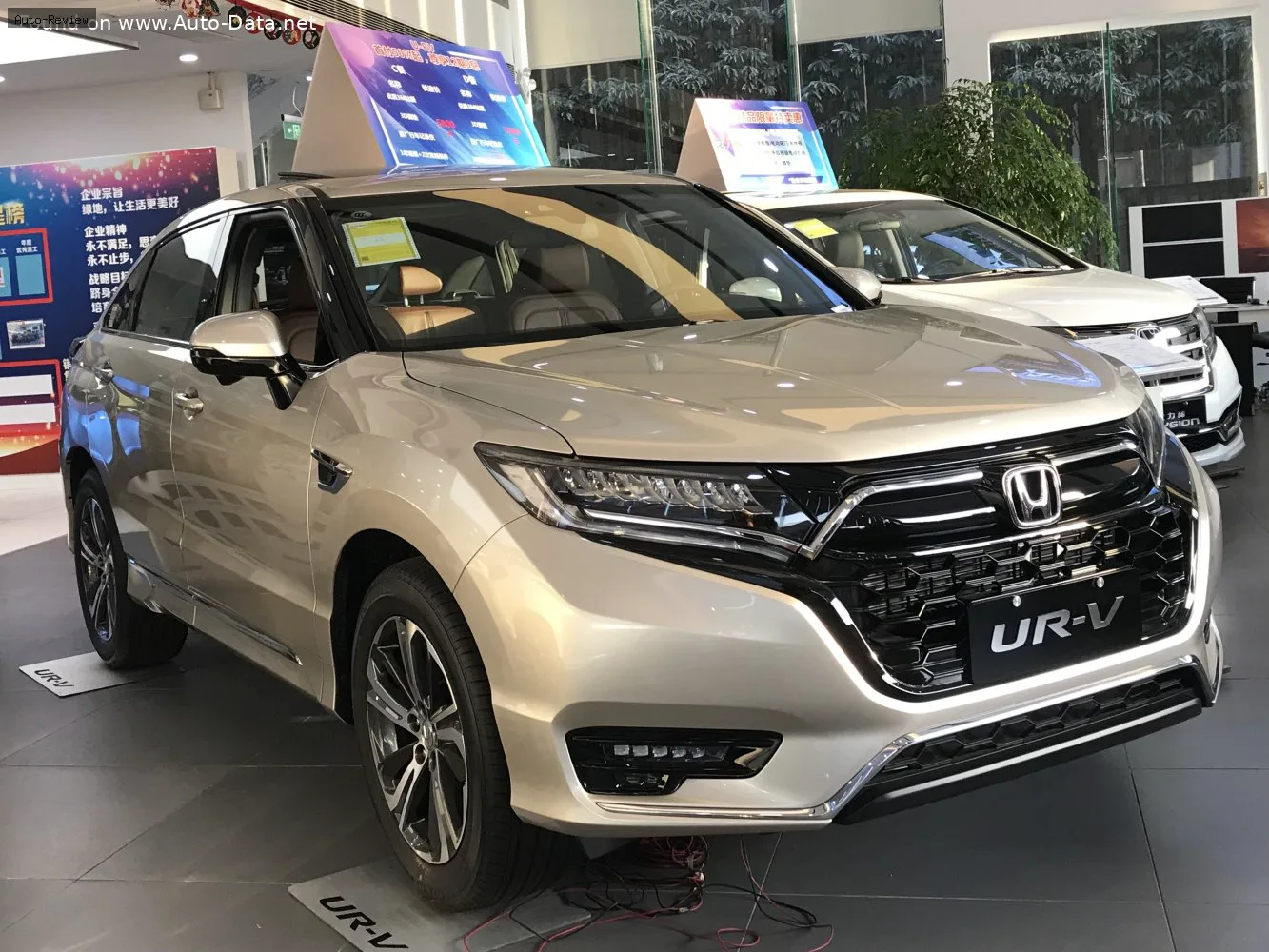 Honda UR-V UR-V (facelift 2020) 370 Turbo (272 лс) Automatic 2020 -