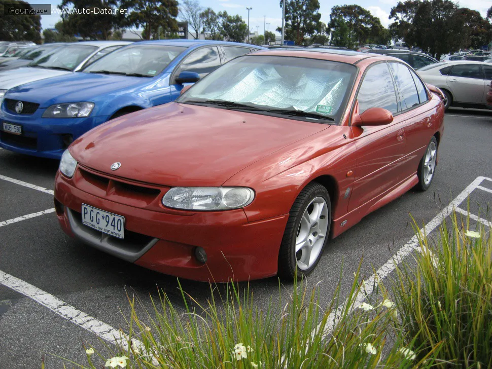HSV Clubsport Clubsport (VT) 5.0 V8 (265 лс) 1997 - 1999