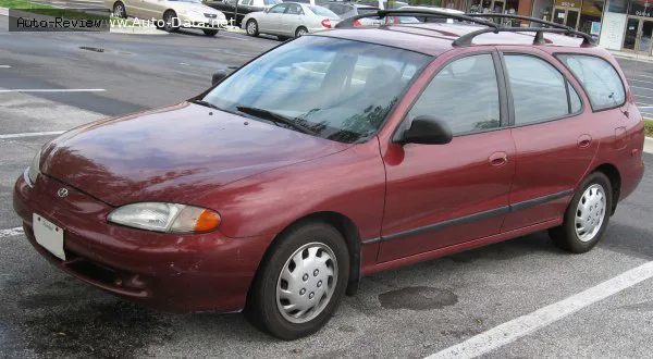 Hyundai Elantra Elantra II 2.0 16V (139 лс) 1996 - 2000 — фото 2