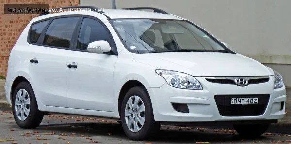 Hyundai i30 i30 I CW 2.0 (143 лс) 2008 - 2010 — фото 2