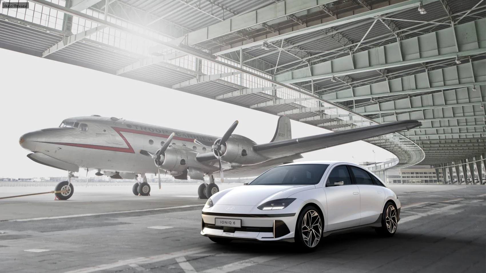 Hyundai IONIQ 6 IONIQ 6 Standard 53 kWh (151 лс) BEV 2022 - 2026