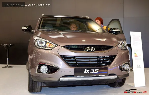 Hyundai ix35 ix35 (Facelift 2013) 2.0 GDI (166 лс) 4X4 2013 - 2015 — фото 2