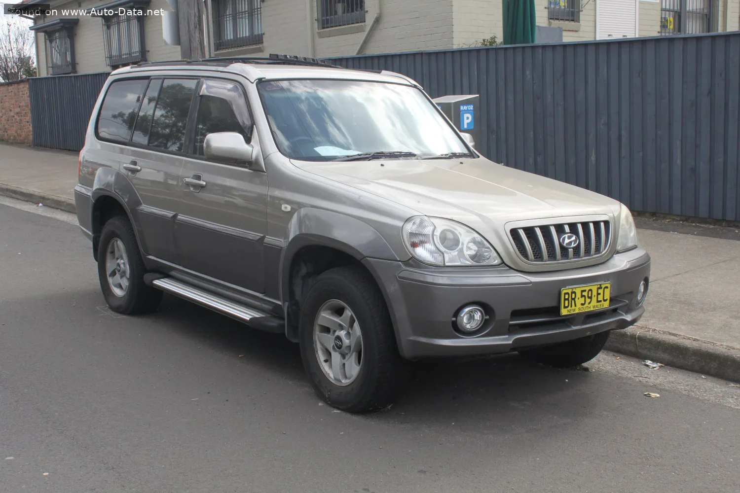 Hyundai Terracan Terracan 3.5 i V6 24V (195 лс) Automatic 2001 - 2006