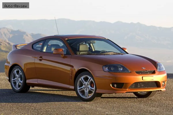 Hyundai Tiburon Tiburon II (GK, facelift 2004) 2.0 (138 лс) 2004 - 2006 — фото 4