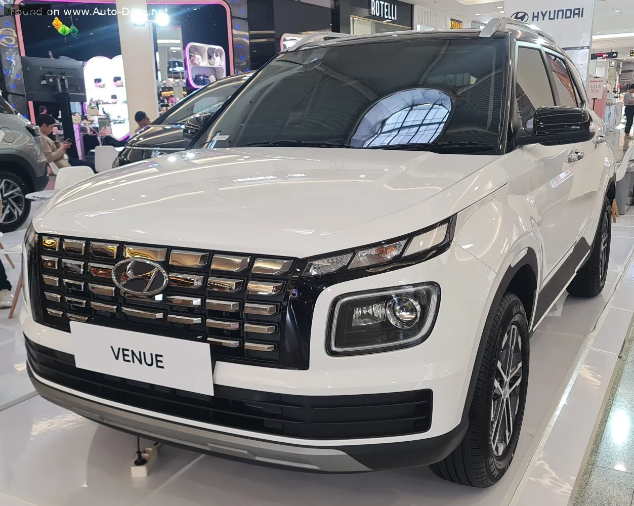 Hyundai Venue Venue (facelift 2022) 1.2 MPi (83 лс) 2022 -