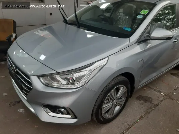 Hyundai Verna Verna V 1.6 CRDi (128 лс) 2017 - 2020 — фото 2