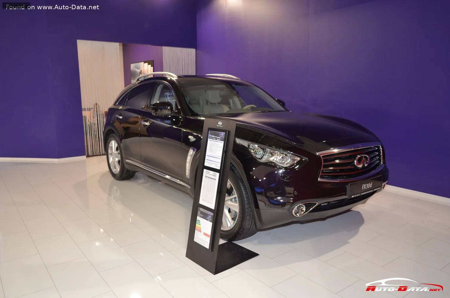 Infiniti FX FX II (facelift 2011) 30d (238 лс) ATTESA E-TS AWD Automatic 2012 - 2013
