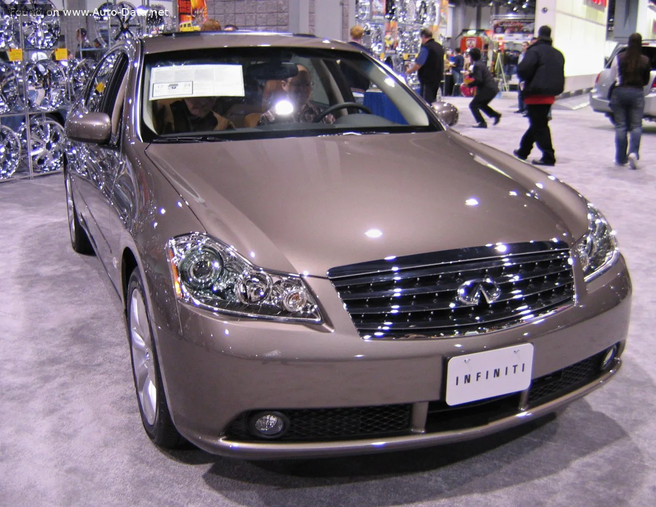 Infiniti M M III (Y50) 35 i V6 24V AWD (280 лс) 2005 - 2008