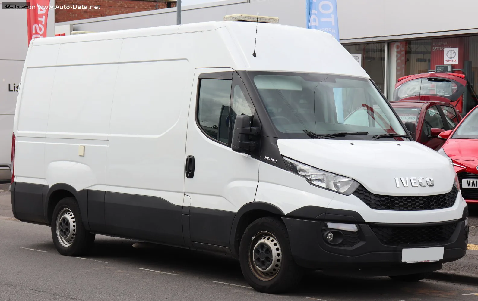 Iveco Daily Daily III Panel Van 2.3 (146 лс) L4H2 Single wheel 2014 - 2016