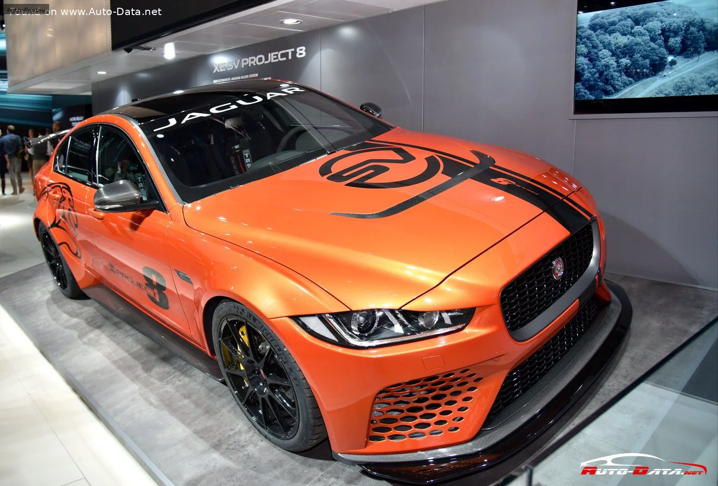 Jaguar XE XE (X760) SV Project 8 5.0 V8 (600 лс) AWD Automatic 2017 - 2017