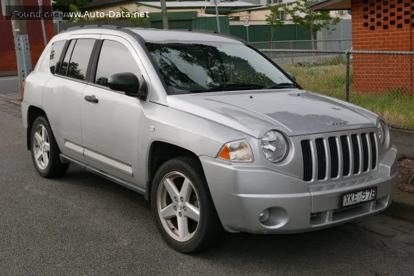 Jeep Compass Compass I (MK) 2.4 (170 лс) 4x4 2006 - 2010 — фото 2