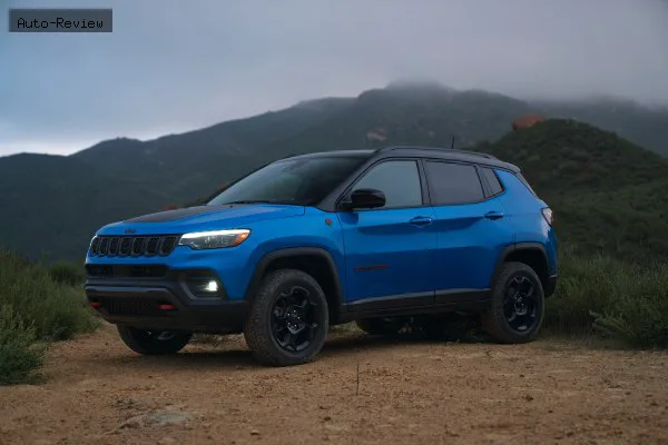 Jeep Compass Compass II (MP, facelift 2021) Trailhawk 2.0 Turbo (200 лс) 4x4 Automatic 2022 - — фото 4