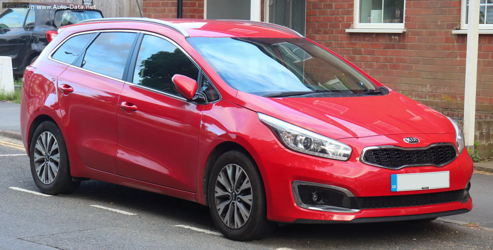 Kia Cee'd Cee'd II (facelift 2015) 1.6 CRDI (136 лс) ISG DCT 2015 - 2018 — фото 3