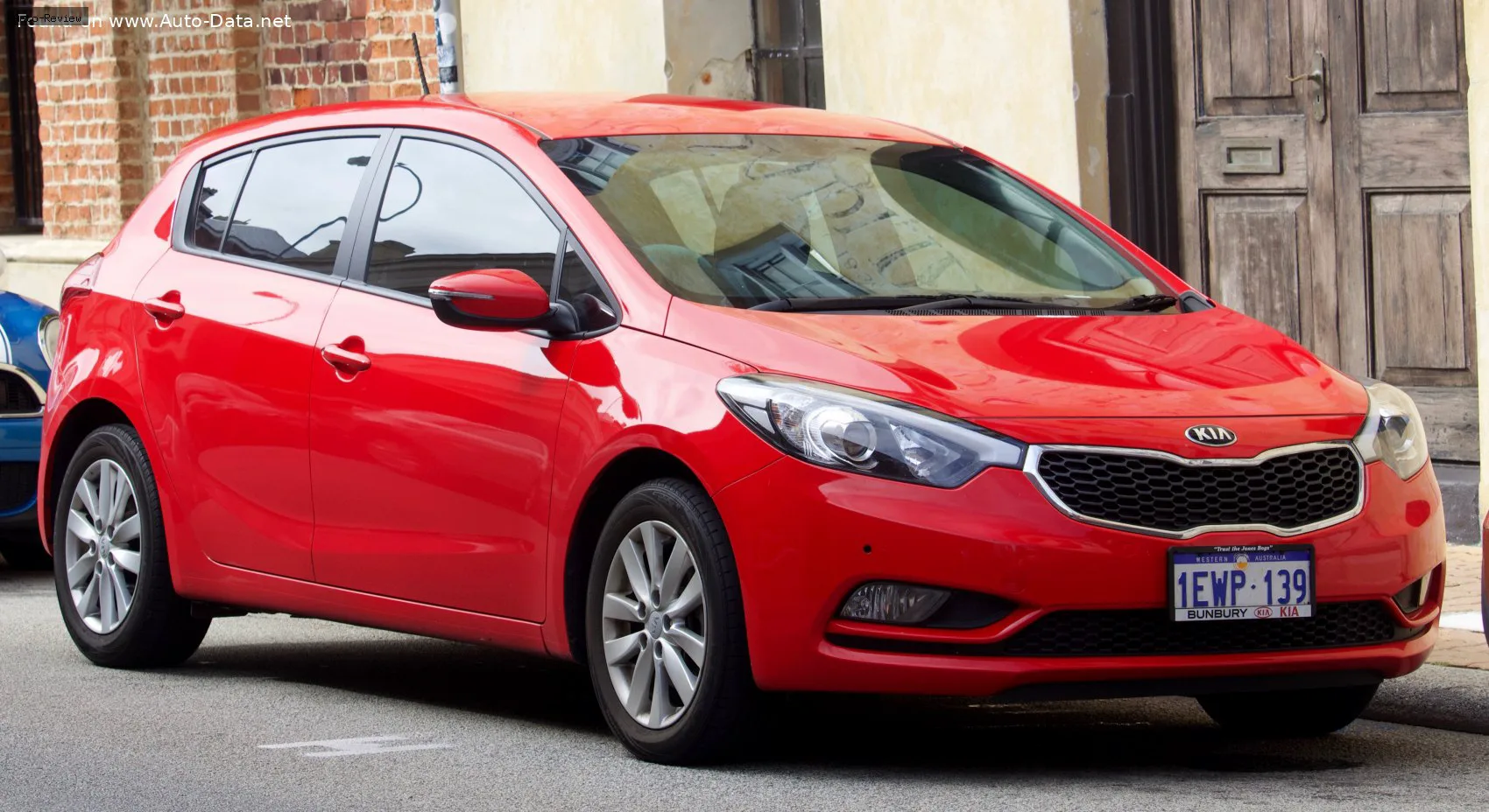 Kia Cerato Cerato III Koup 2.0 GDI (175 лс) Automatic 2012 - 2016 — фото 3