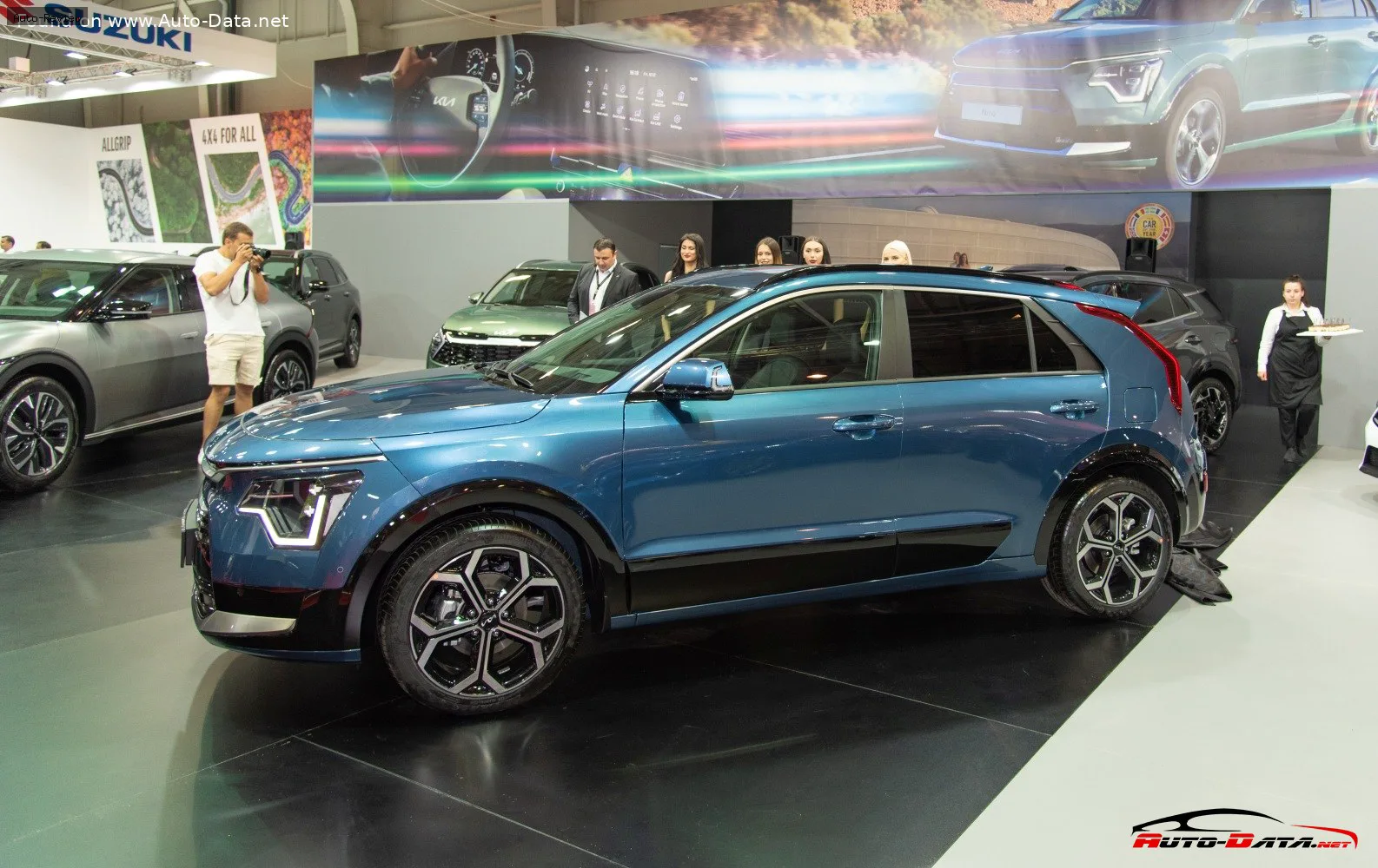 Kia Niro Niro II 1.6 GDI (141 лс) Full Hybrid DCT 2022 - 2024