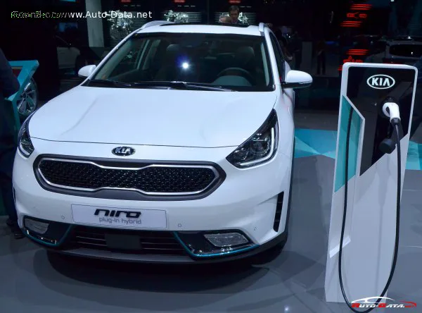 Kia Niro Niro I 1.6 GDI (141 лс) Plug-in Hybrid DCT 2017 - 2019 — фото 2