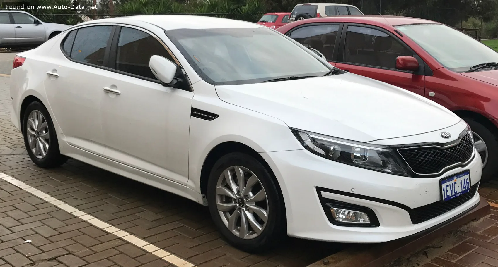 Kia Optima Optima III (facelift 2013) 2.4 GDI (194 лс) Automatic 2013 - 2015