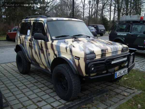 Lada Niva Niva Bronto 1.7i (83 лс) 4x4 2017 - 2020 — фото 2