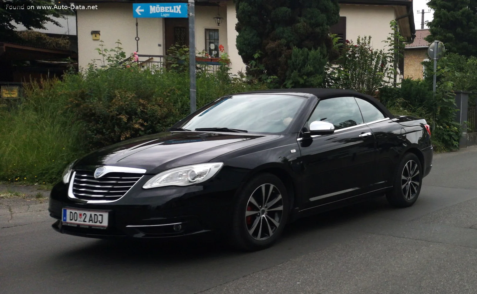 Lancia Flavia Flavia (JS) 2.4 16V (170 лс) Automatic 2012 - 2014