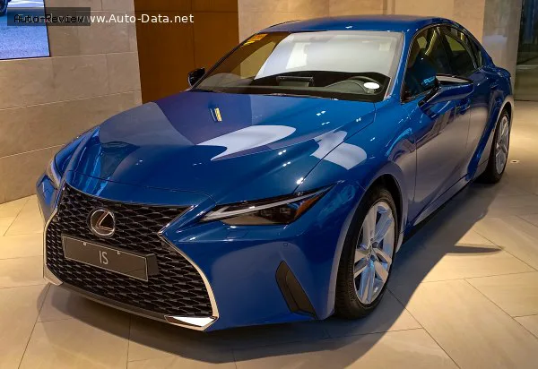 Lexus IS IS III (XE30, facelift 2020) 300h (223 лс) Hybrid e-CVT 2020 - 2025 — фото 4