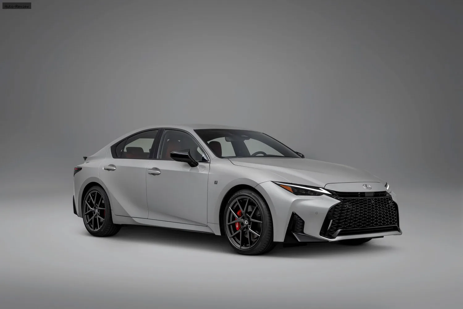 Lexus IS IS III (XE30, facelift 2025) 350 V6 (311 лс) AWD Sport Direct Shift 2025 -