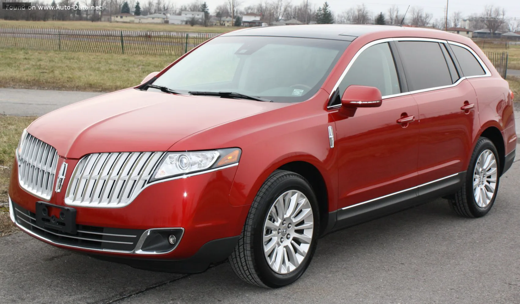 Lincoln MKT MKT I 3.7 V6 (270 лс) Automatic 2009 - 2011