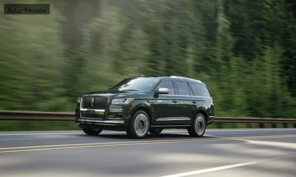 Lincoln Navigator Navigator IV (facelift 2021) 3.5 V6 (440 лс) 4x4 SelectShift 2021 - 2024 — фото 4