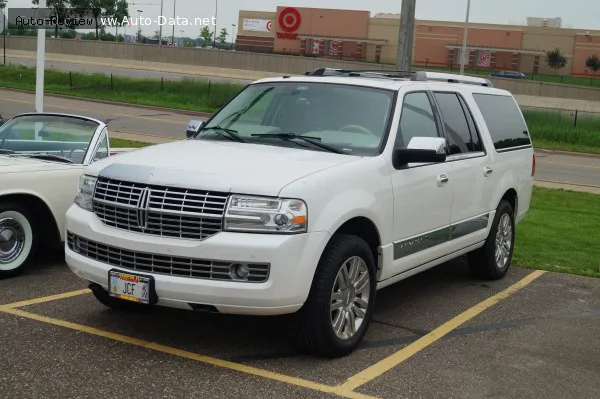Lincoln Navigator Navigator III L 5.4i V8 (310 лс) Automatic 2008 - 2014 — фото 2