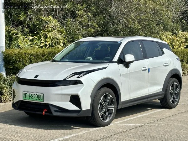 Lynk & Co 06 06 (facelift 2023) EM-P 126 Long Range 1.5 (299 лс) Plug-in Hybrid DHT Evo 2023 - — фото 2