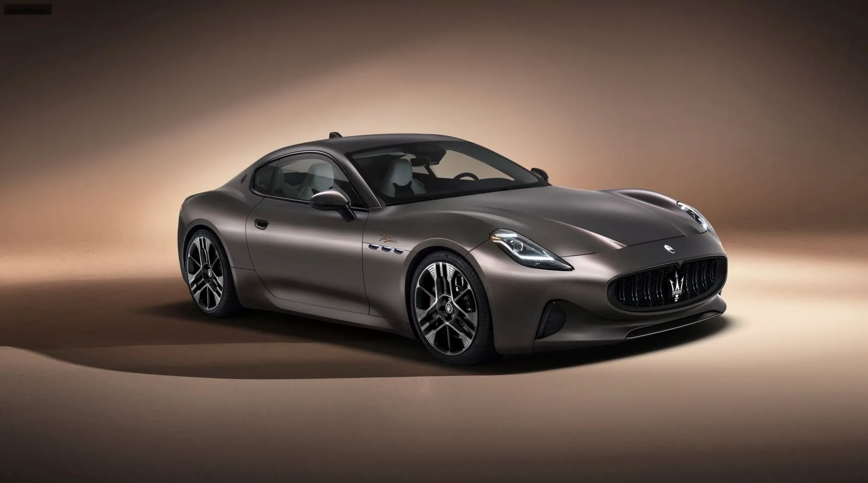 Maserati GranTurismo GranTurismo II Folgore 92.5 kWh (762 лс) BEV AWD 2023 - 2026