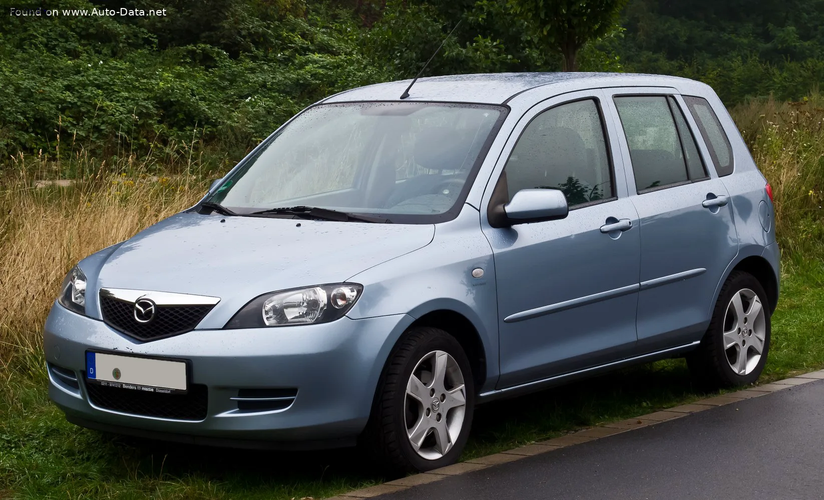 Mazda 2 2 I (DY) 1.2 i 16V (75 лс) 2003 - 2007