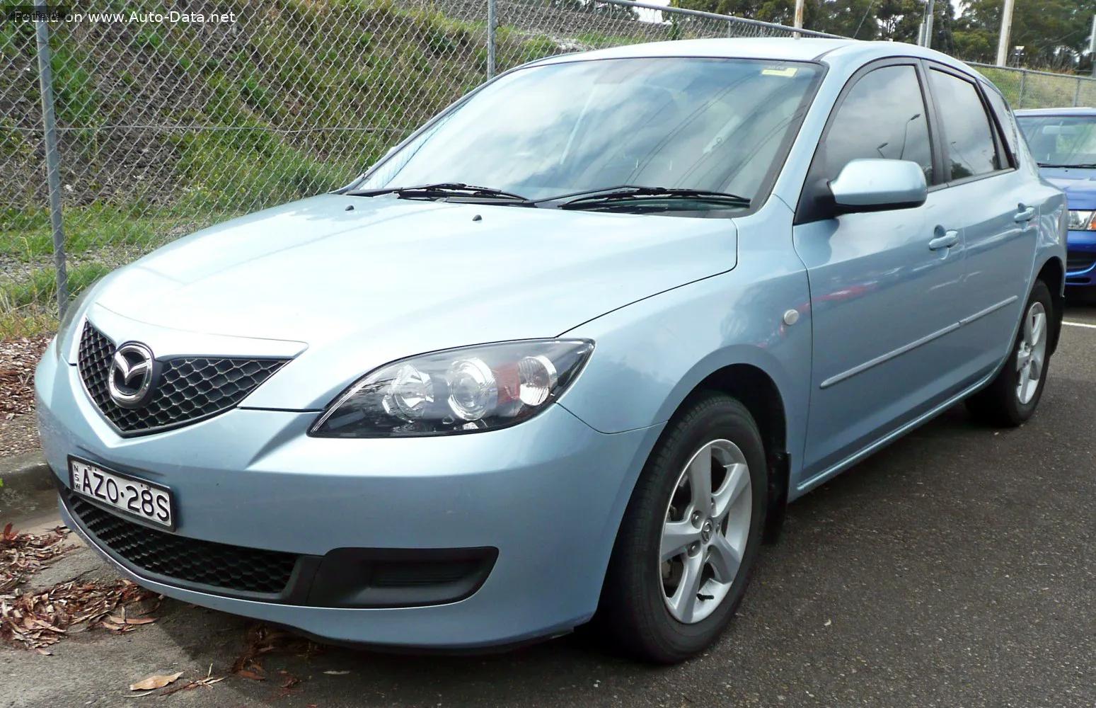 Mazda 3 3 I Hatchback (BK, facelift 2006) 1.6i (105 лс) 2006 - 2009