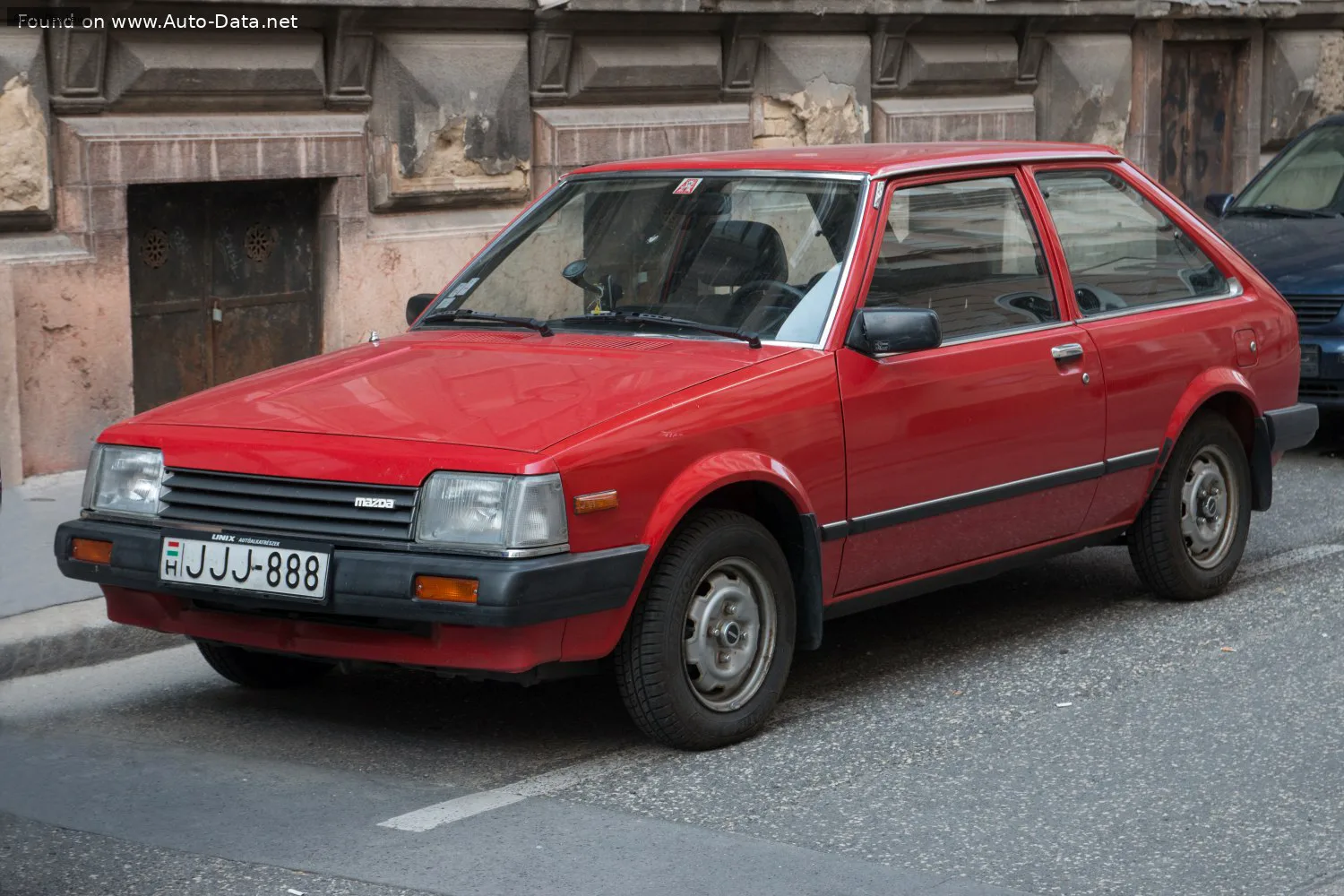Mazda 323 323 II Hatchback (BD) 1.5 (88 лс) 1982 - 1985