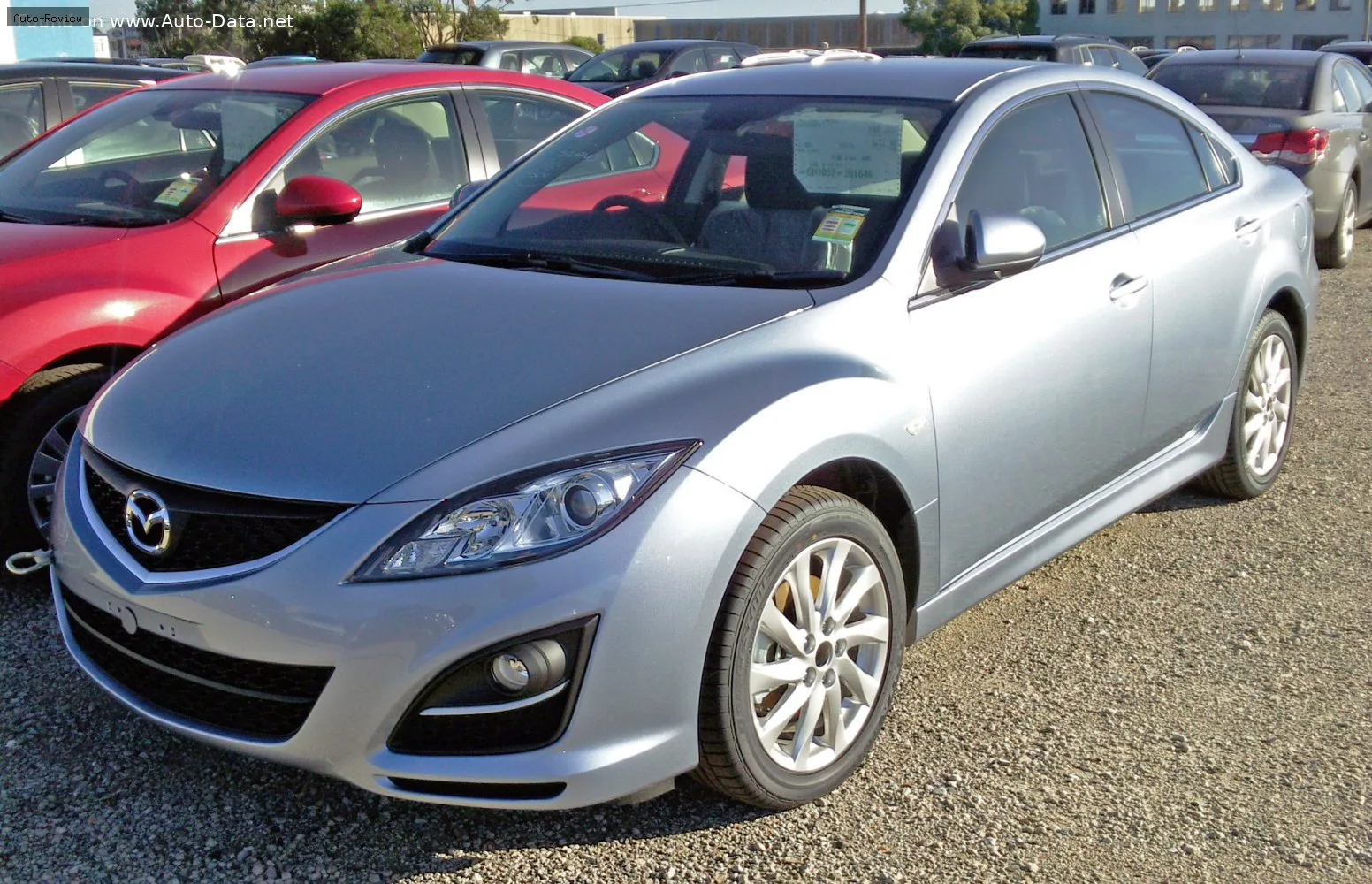 Mazda 6 6 II Sedan (GH, facelift 2010) 2.0 (155 лс) 2010 - 2012