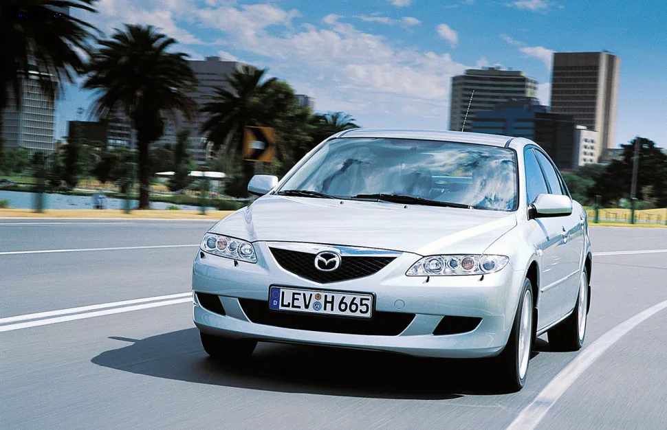 Mazda 6 6 I Sedan (Typ GG/GY/GG1) 2.0 CD (136 лс) 2002 - 2005 — фото 2