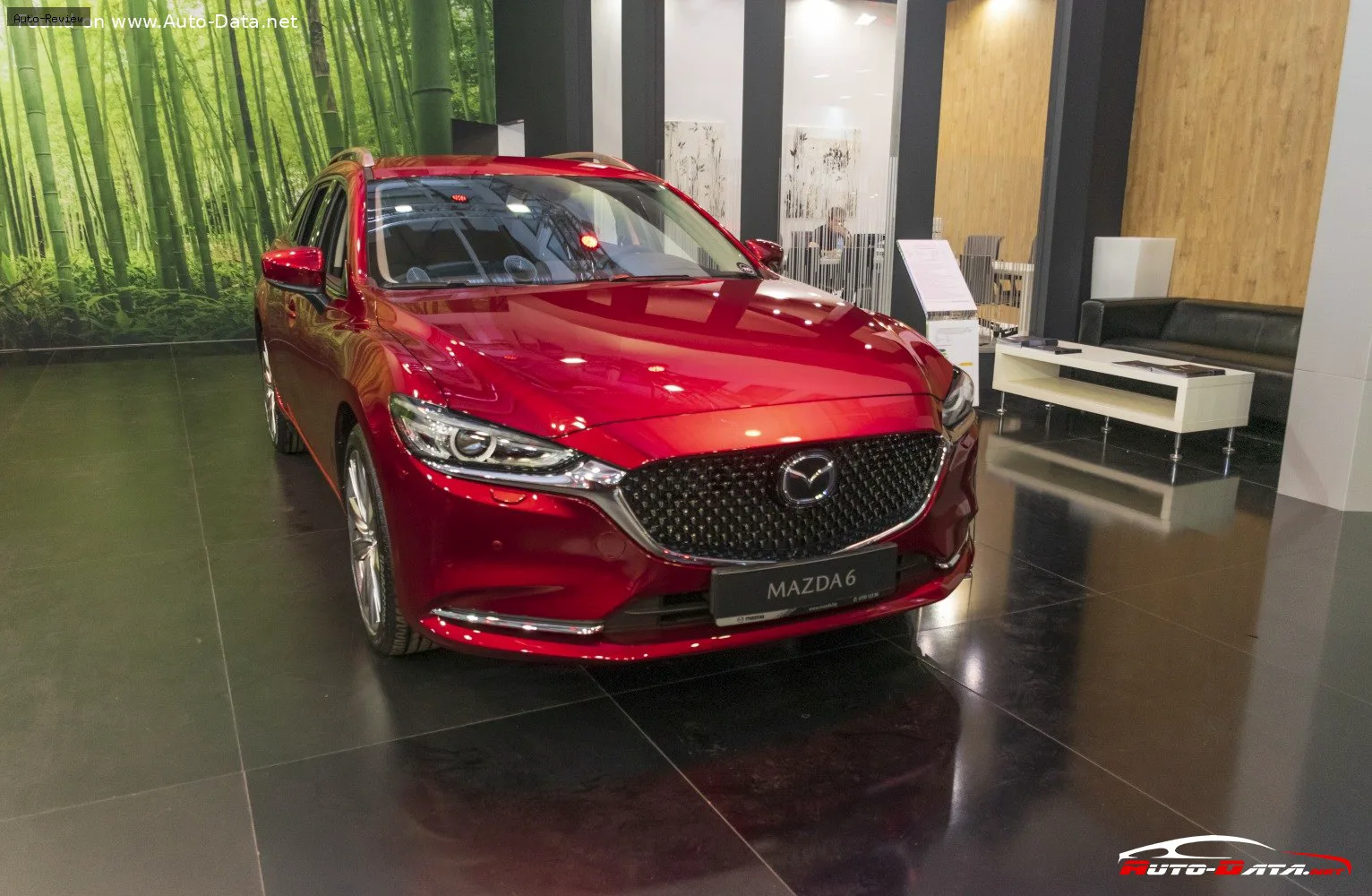 Mazda 6 6 III Sport Combi (GJ, facelift 2018) 2.2 SKYACTIV-D (184 лс) 4x4 SKYACTIV-Drive 2018 -