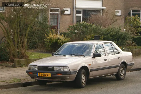Mazda 626 626 II (GC) 2.0 (120 лс) 1986 - 1987 — фото 2