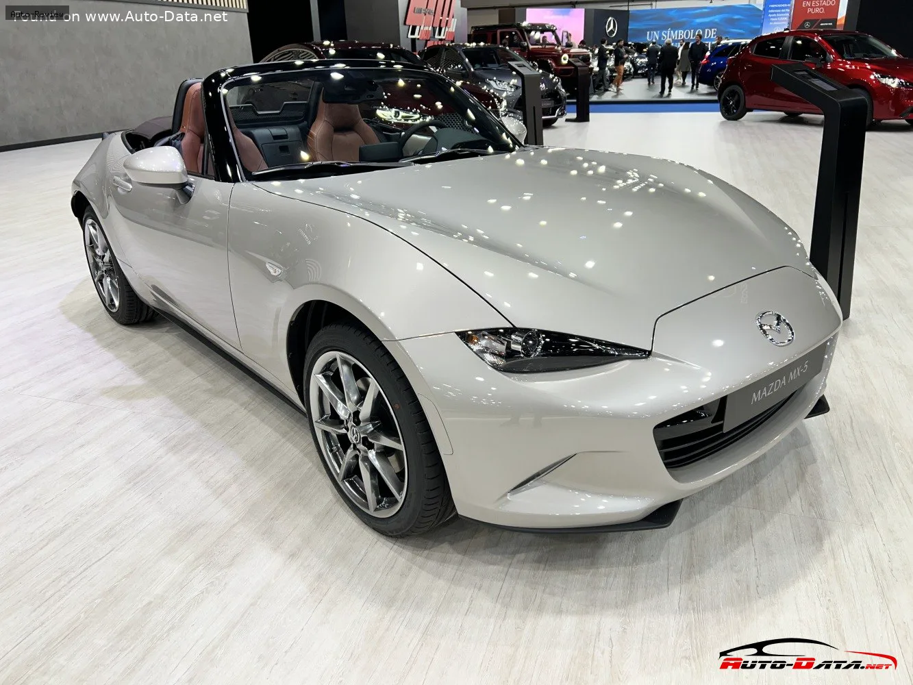 Mazda MX-5 MX-5 IV (ND, facelift 2018) 2.0 SkyActiv-G (184 лс) 2018 - 2023