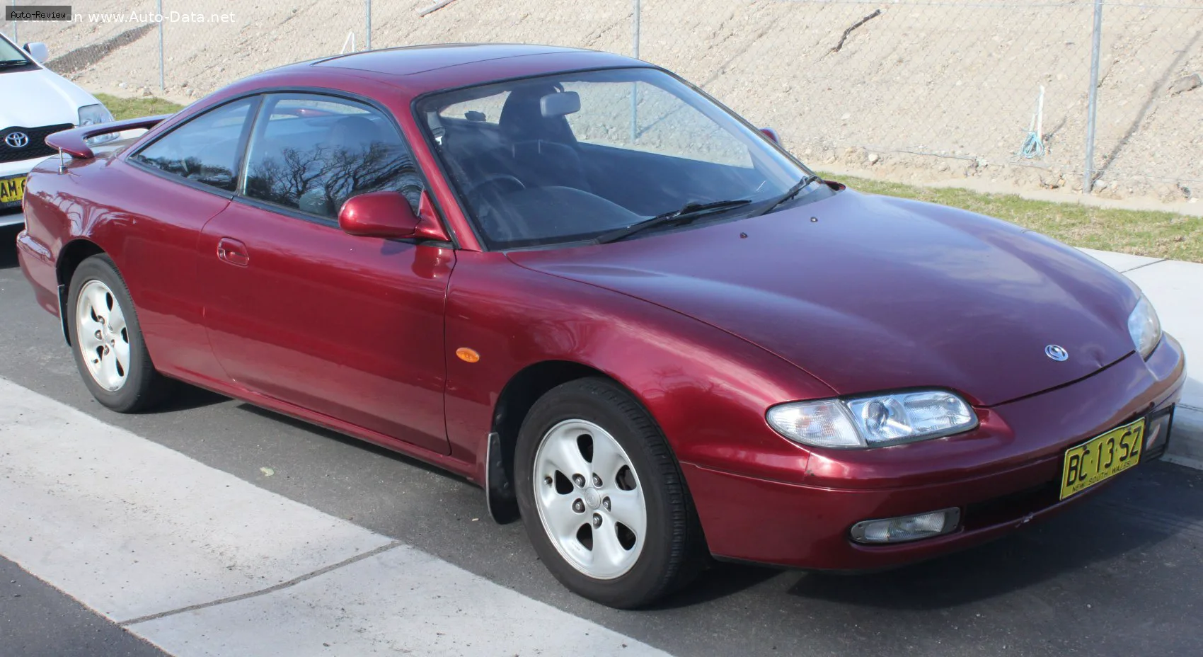 Mazda MX-6 Mx-6 (GE6) 2.0 i 16V (115 лс) 1992 - 2000