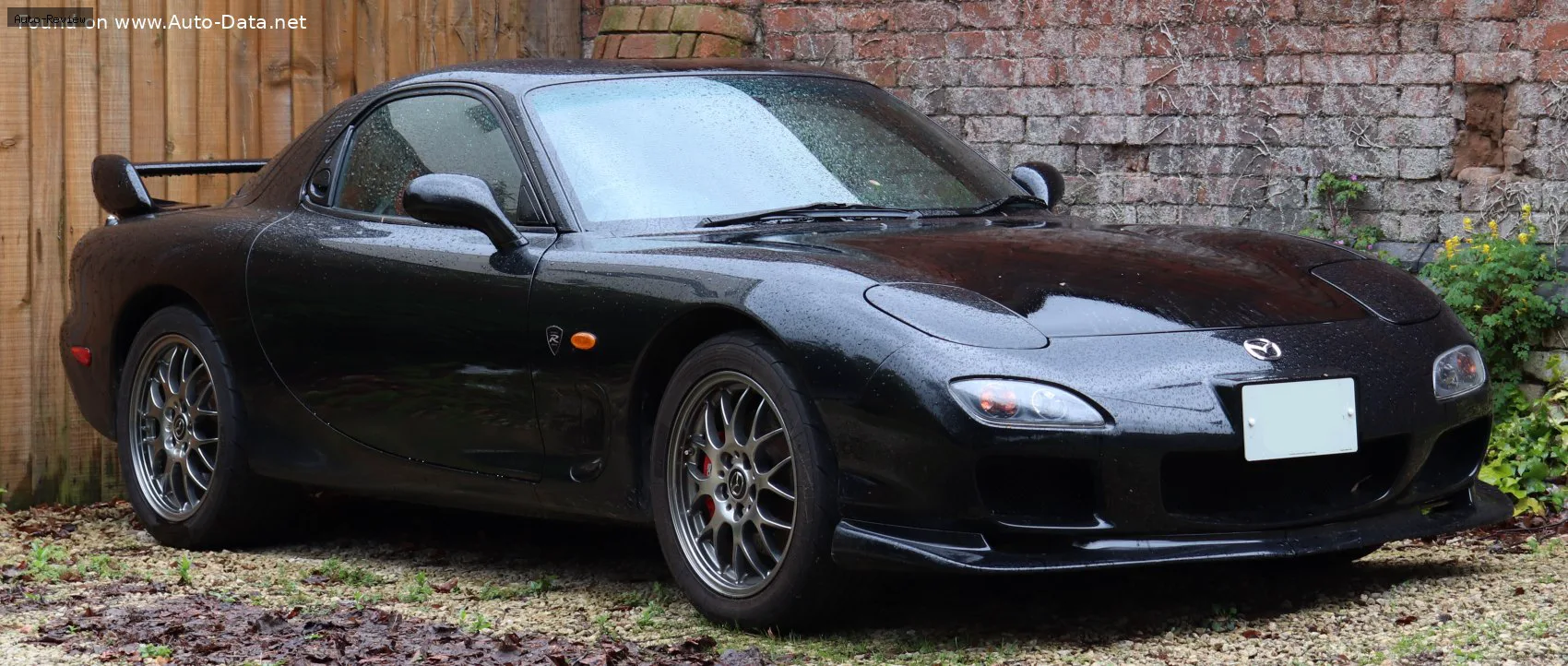 Mazda RX-7 RX 7 IV Wankel 1.3 (280 лс) 2000 - 2002