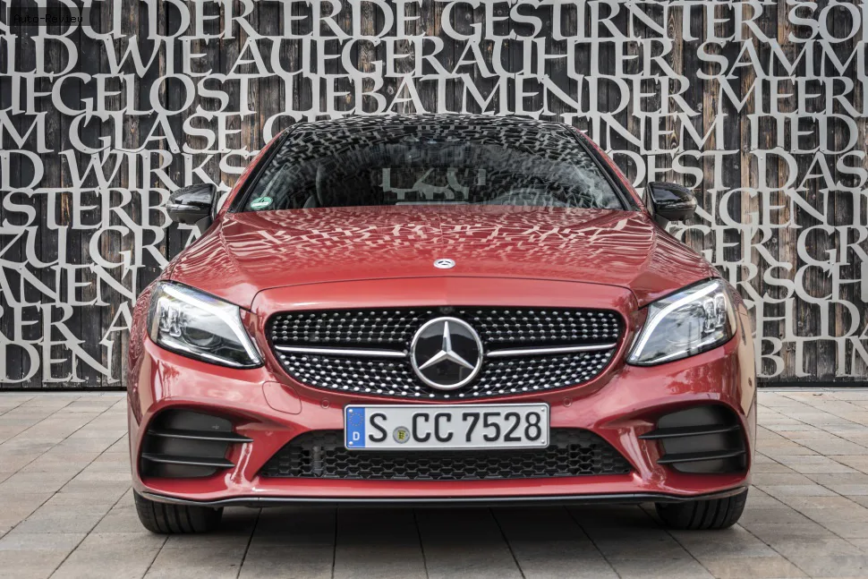 Mercedes-Benz C-Класс C-Класс Кабриолеты (A205, facelift 2018) C 180 1.5 (156 лс) 9G-TRONIC 2019 - 2023 — фото 2